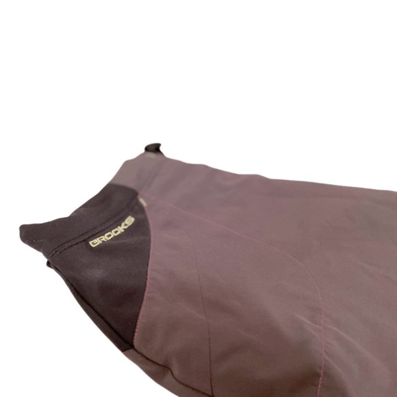 Brooks Women’s Running Skort (Skirt + Shorts) - Picture 8 of 9